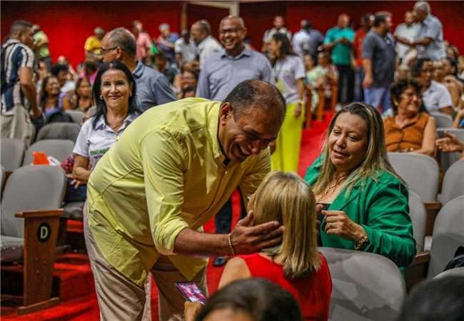 MÁRIO ALEXANDRE MANTÉM COMPROMISSO E SANCIONA LEI QUE GARANTE PAGAMENTO DOS PRECATÓRIO DO FUNDEF