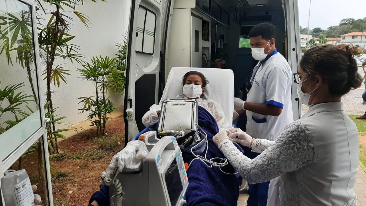 HOSPITAL REGIONAL COSTA DO CACAU ENCAMINHA PACIENTE PARA TRANSPLANTE CARDÍACO NO IMIP EM RECIFE 