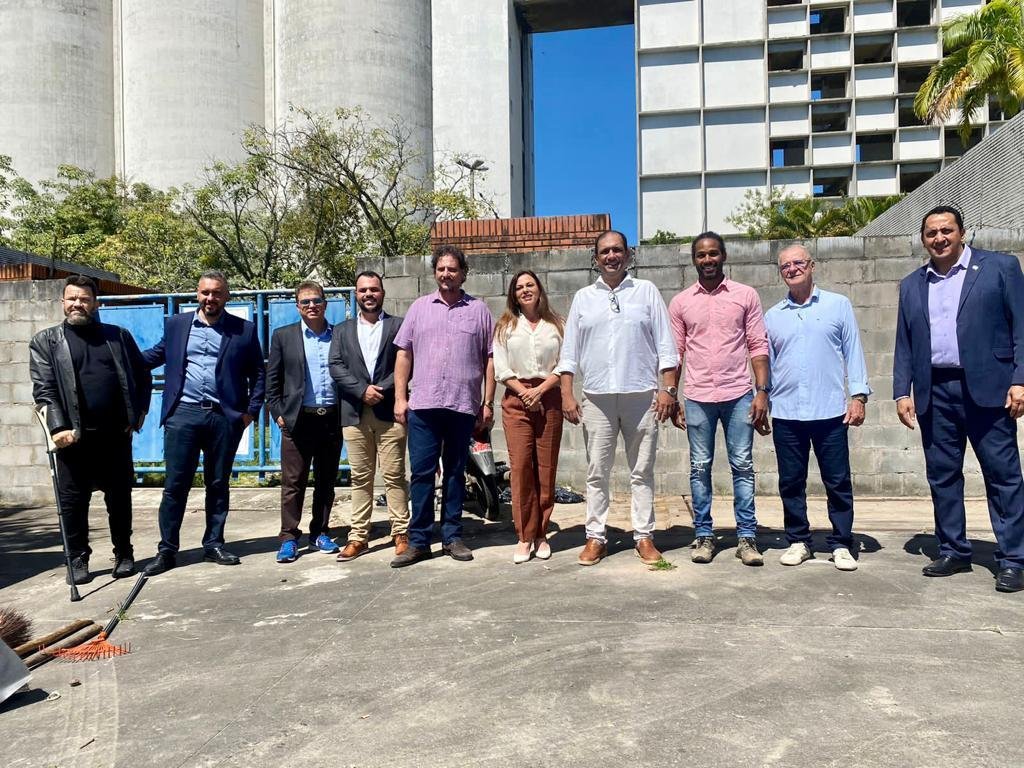 PORTO DE ILHÉUS RECEBE VISITA DE INVESTIDORES DO GRUPO JMG ALIMENTOS 