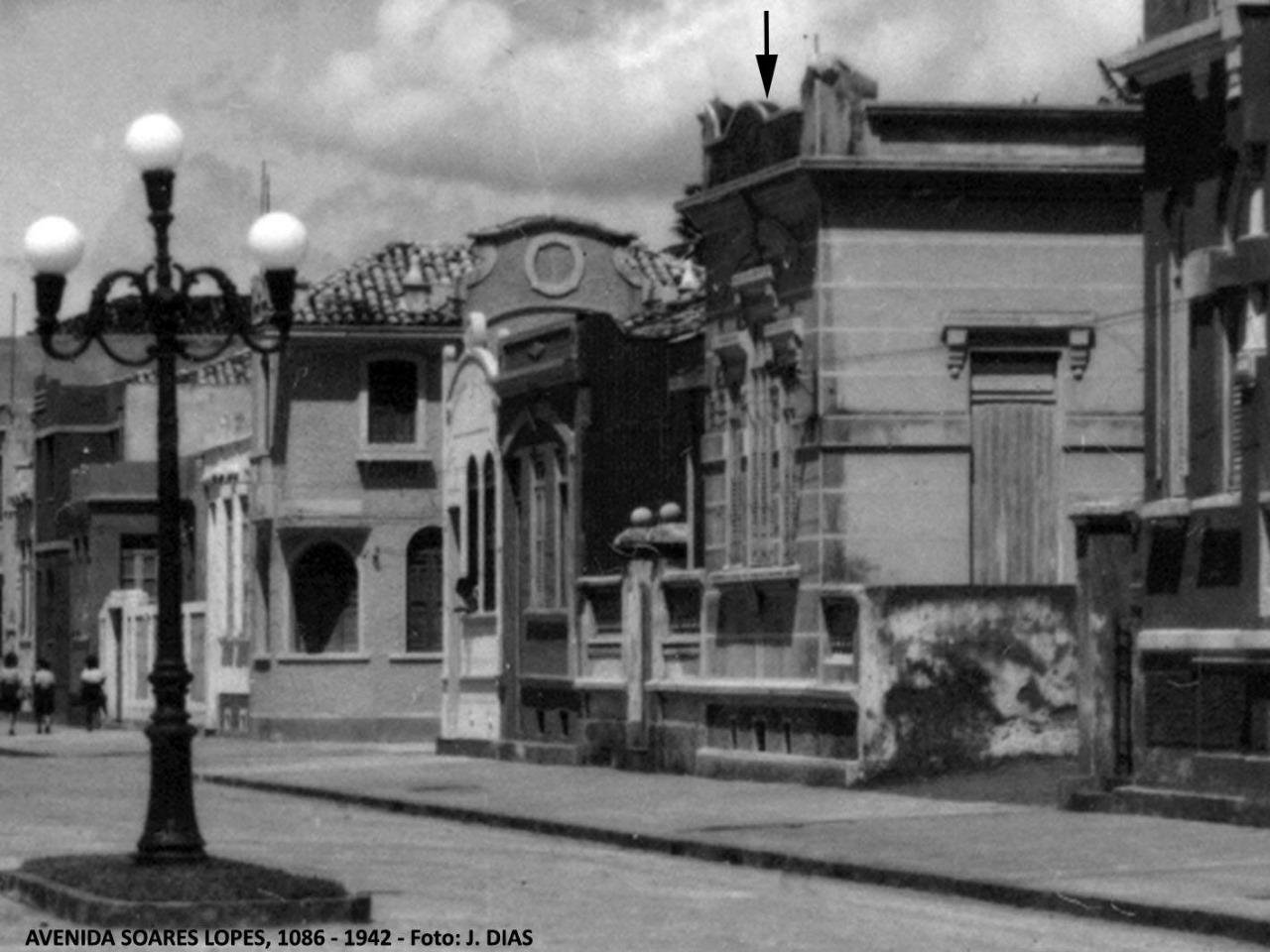 VEJA ANTES E DEPOIS DA AVENIDA SOARES LOPES 