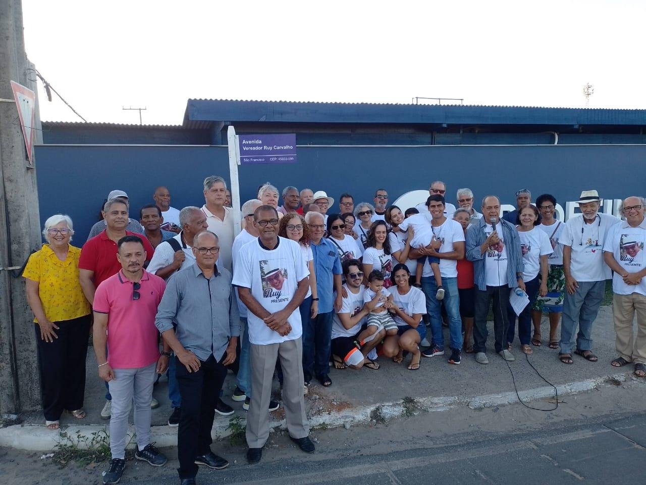 ILHÉUS PRESTA HOMENAGEM PÓSTUMA AO DR. RUY CARLOS CARVALHO 