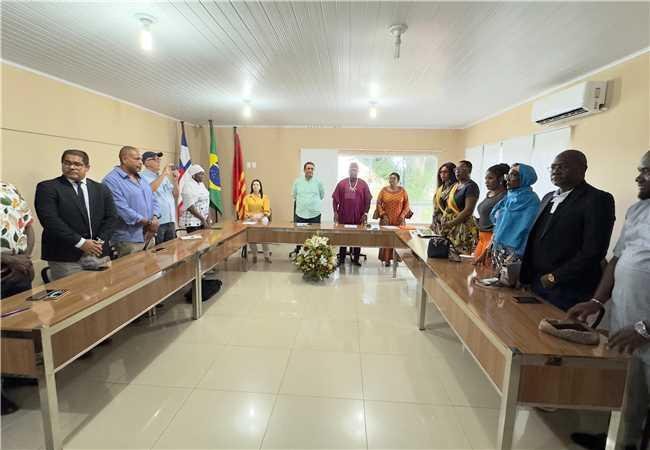 PRODUTORES DE CACAU CAMARONESES FIRMAM PARCERIA DE COOPERAÇÃO TÉCNICA COM ILHÉUS 