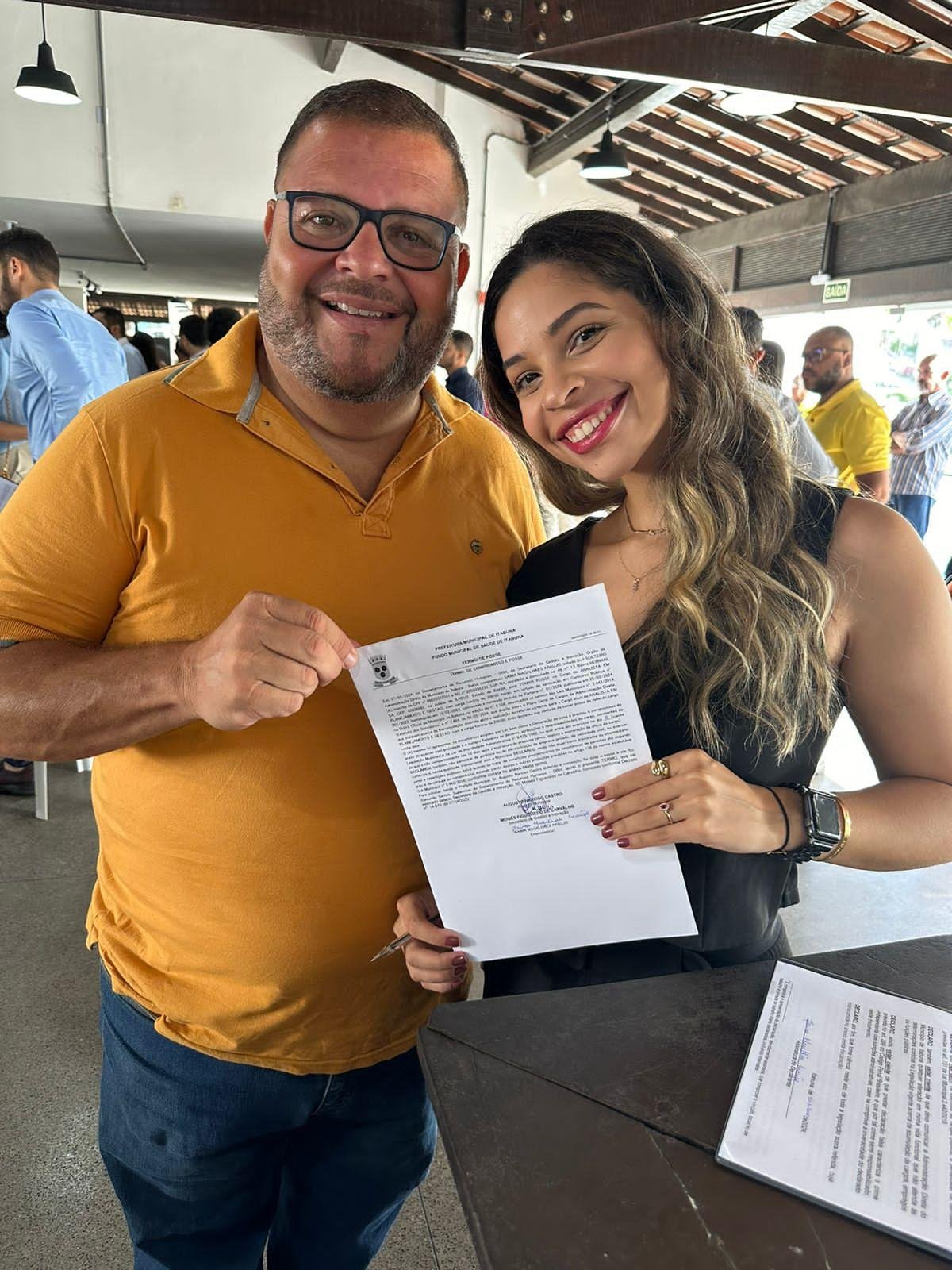 NOVOS ADVOGADOS RECEBEM CARTEIRA DA OAB EM ILHÉUS