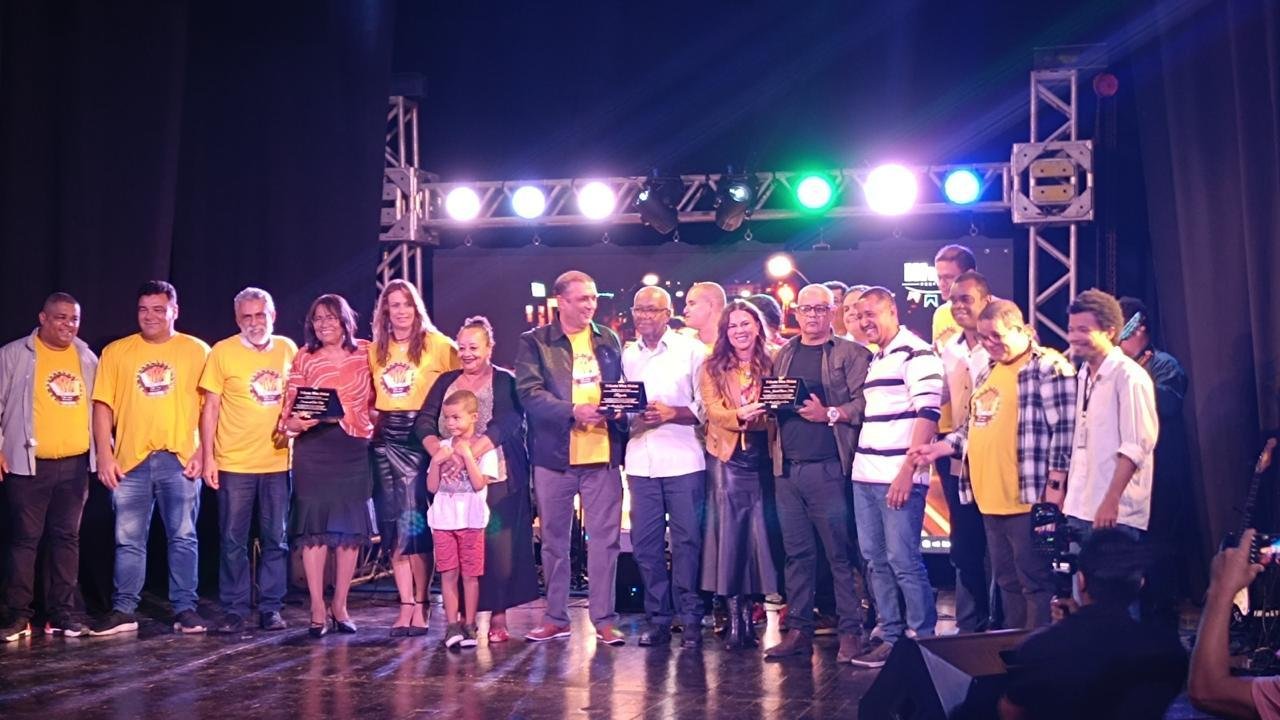 VIVA ILHÉUS 2024 VAI HOMENAGEAR ARTISTAS LOCAIS VIVA ILHÉUS 2024 VAI HOMENAGEAR ARTISTAS LOCAIS