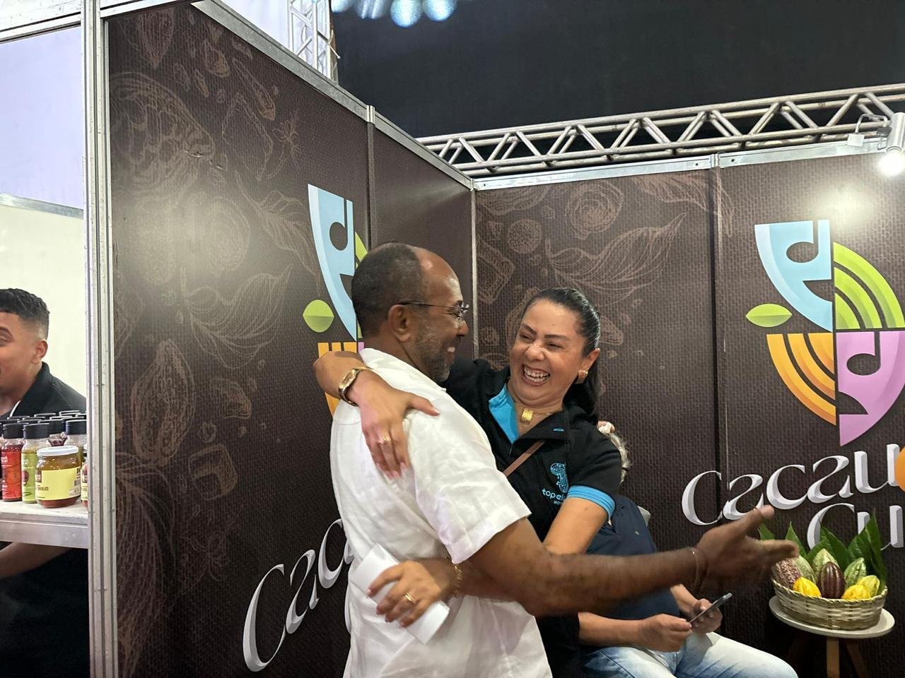 EM ABERTURA DO CHOCOLAT FESTIVAL, BEBETO DESTACA FORÇA DO EVENTO EM GERAR OPORTUNIDADES PARA OS PEQUENOS PRODUTORES DE ILHÉUS