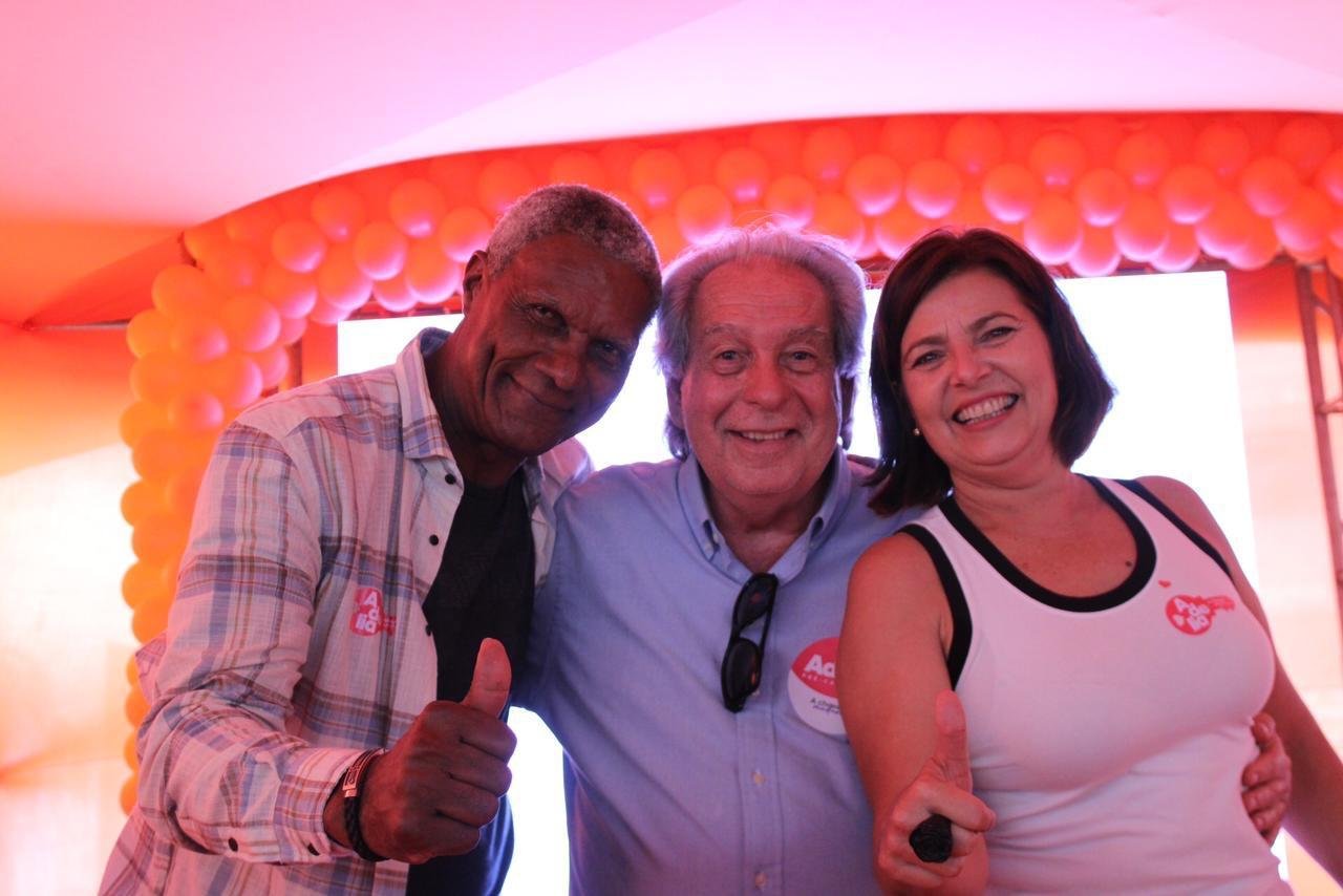 ADÉLIA PINHEIRO CELEBRA UNIÃO COM O SOLIDARIEDADE EM CONVENÇÃO DO PARTIDO EM ILHÉUS
