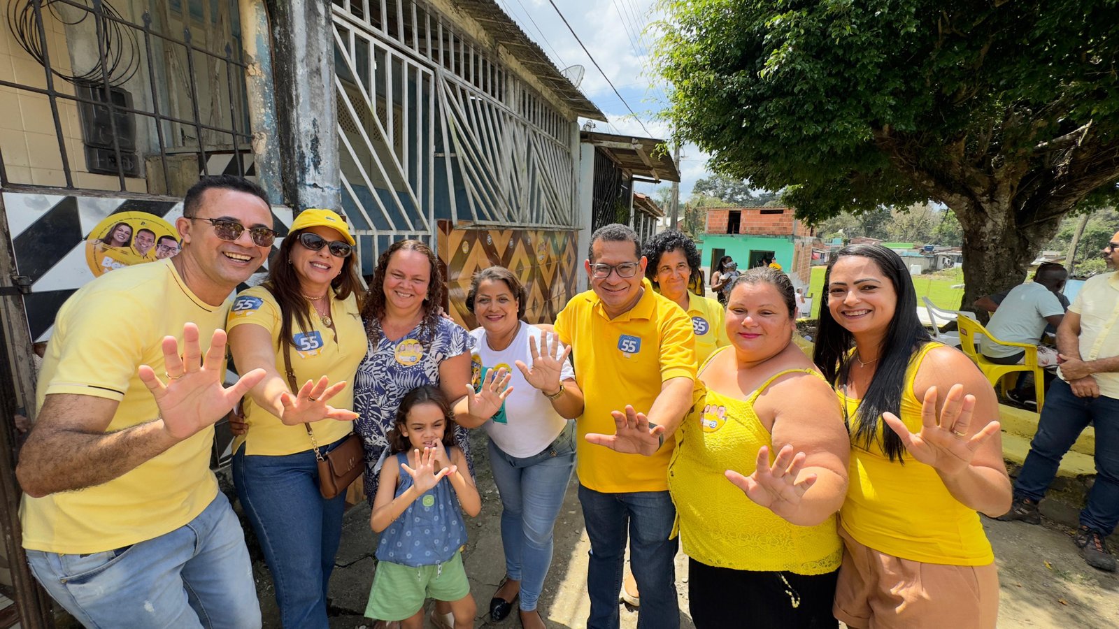 MORADORES DO BANCO DO PEDRO E DE CASTELO NOVO RECEBEM BENTO LIMA COM FESTA
