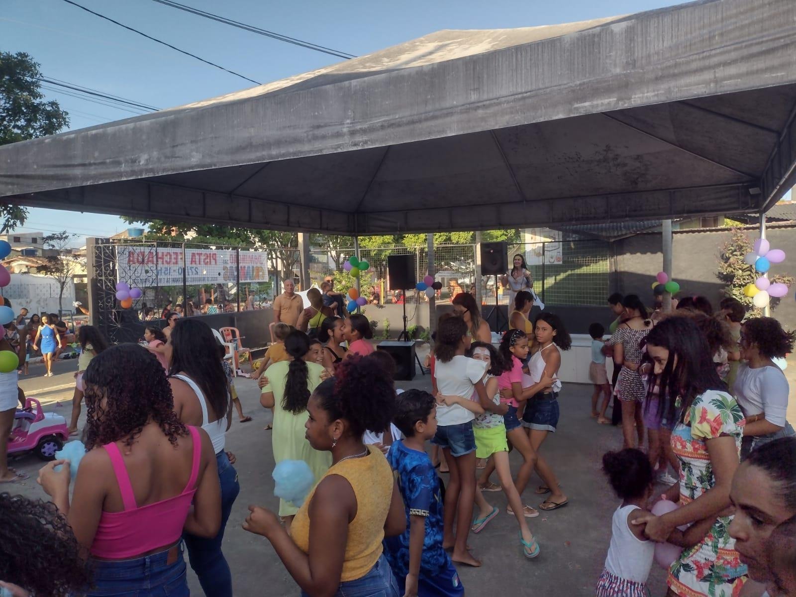 ILHÉUS: MAIS DE 300 PESSOAS PARTICIPARAM DO XIII DOMINGÃO DAS CRIANÇAS & PISTA FECHADA NO HERNANI SÁ