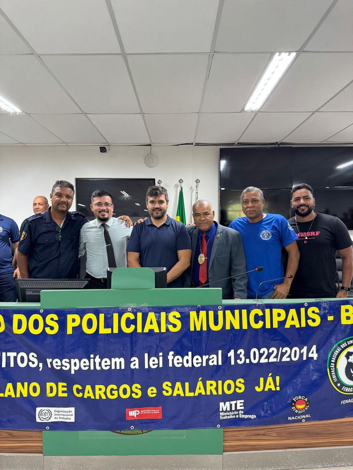 VALDERICO JÚNIOR REFORÇA COMPROMISSOS COM A GUARDA MUNICIPAL DE ILHÉUS