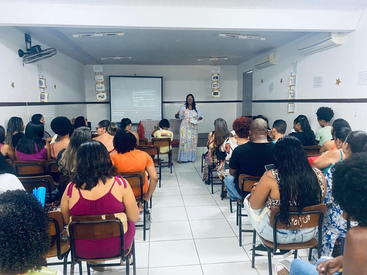 ILHÉUS CERTIFICA PROFISSIONAIS EM INCLUSÃO ESCOLAR E LIBRAS COM FOCO NA ACESSIBILIDADE