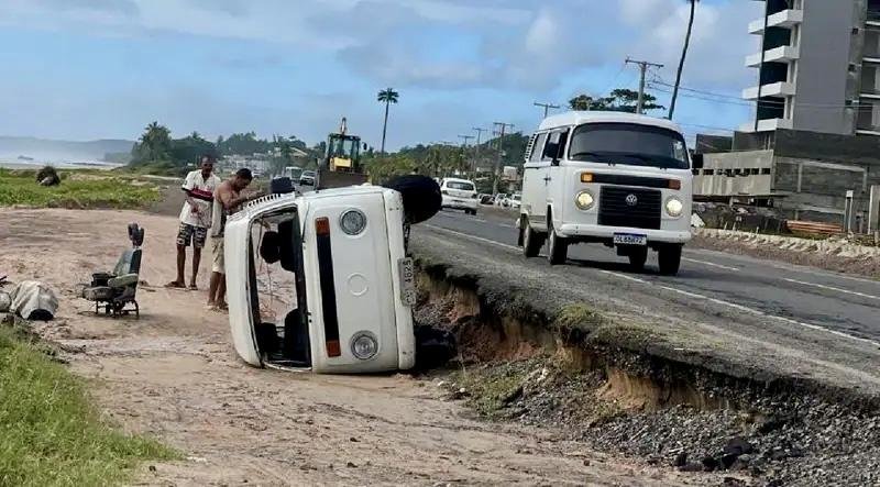 PISTA IRREGULAR NA BA-001 CAUSA MAIS UMA ACIDENTE NESTE SÁBADO, 30 DE NOVEMBRO
