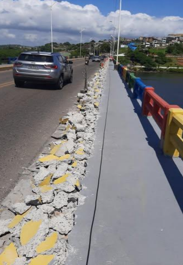ILHÉUS, A TERRA QUE NEM O DONATÁRIO QUIS SABER. AQUI MANDA QUEM PODE E OBEDECE QUEM TEM JUÍZO. PREFEITURA, EMBASA E COELBA NINGUÉM SABE QUAL É A PIOR