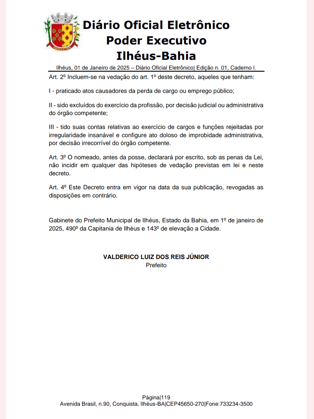 VALDERICO ASSINA DECRETO QUE EXIGE FICHA LIMA PARA NOMEAÇÕES