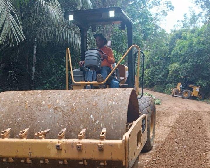 LIMPEZA E REVITALIZAÇÃO NAS ESTRADA DOS DISTRITOS DE ILHÉUS SÃO INTESIFICADAS
