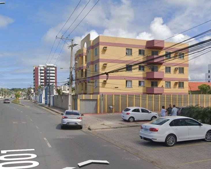 EDIFÍCIO NA ZONA SUL DE ILHÉUS ELIMINA GARAGENS PARA ABRIR COMÉRCIO