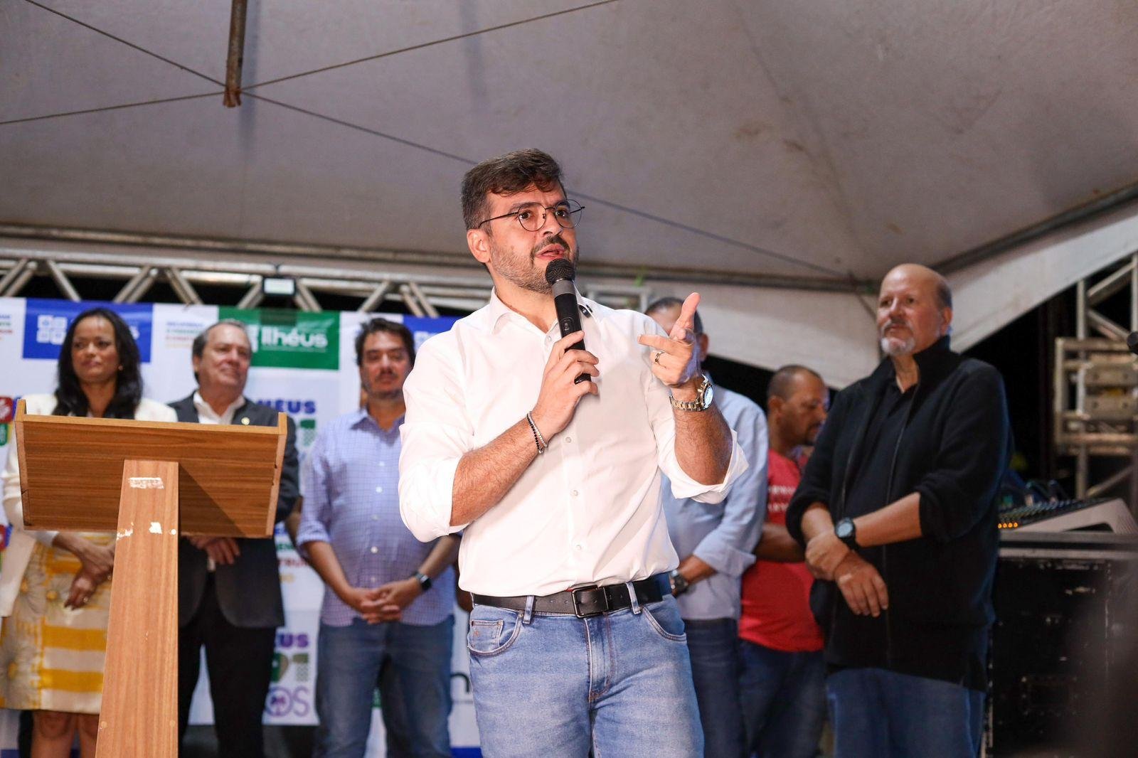 NOVA ILUMINAÇÃO DA PONTE JORGE AMADO É INAUGURADA 