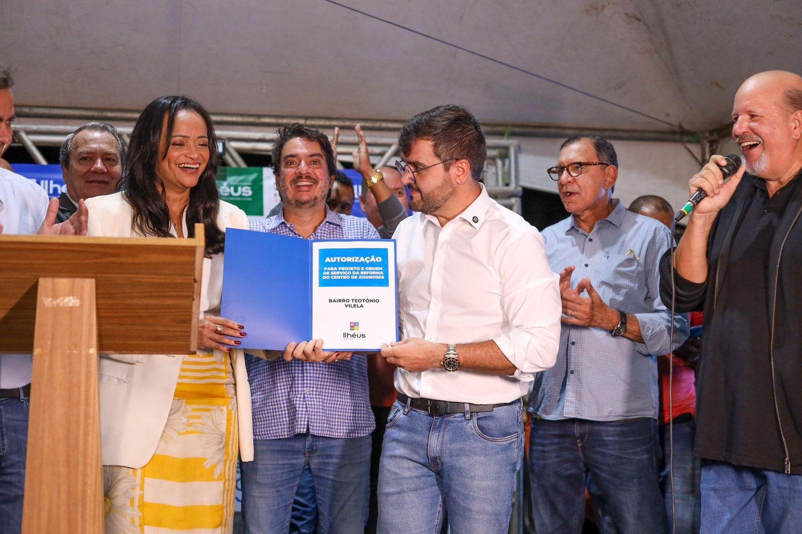 PREFEITO VALDERICO JÚNIOR ANUNCIA PACOTE DE OBRAS PARA VALORIZAÇÃO DE ESPAÇOS PÚBLICOS 