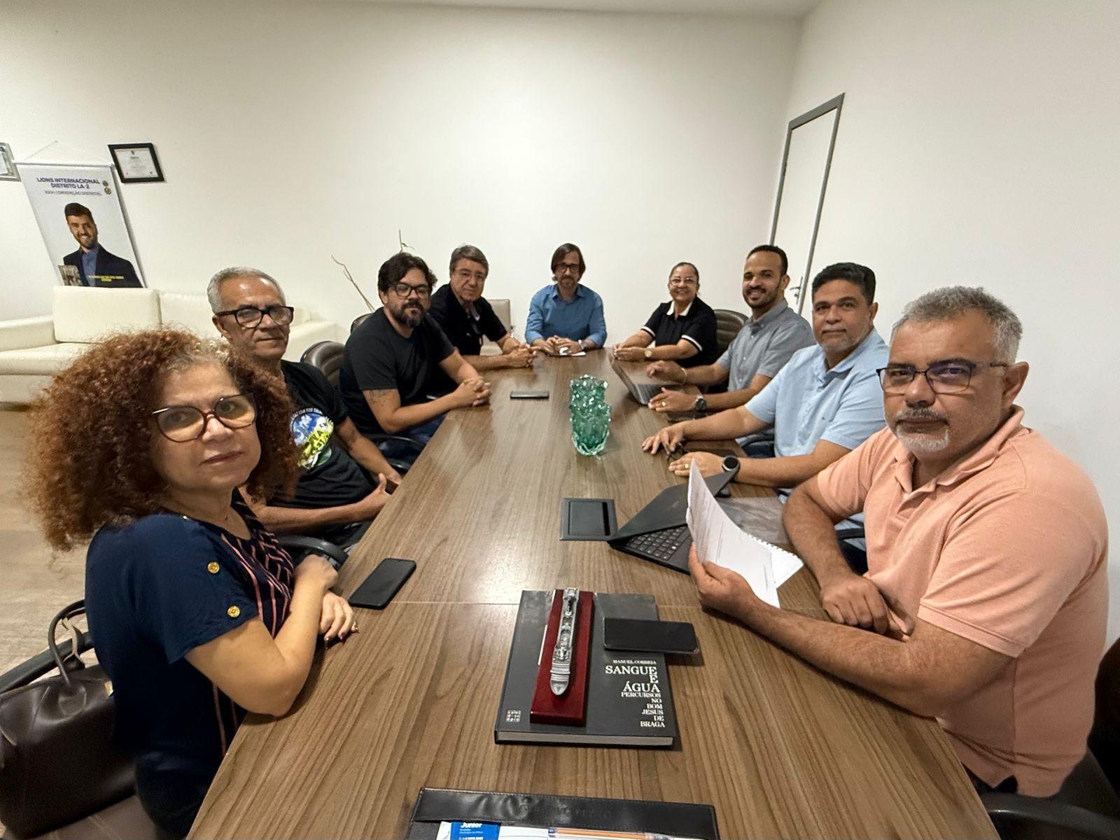 PREFEITURA DE ILHÉUS FIRMA ACORDO DE REAJUSTE SALARIAL 