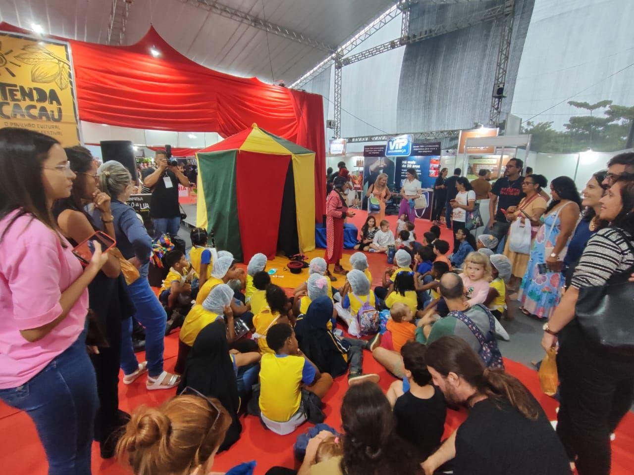 CHOCOLAT FESTIVAL VALORIZA ARTE E CULTURA DO SUL DA BAHIA CHOCOLAT FESTIVAL VALORIZA ARTE E CULTURA DO SUL DA BAHIA