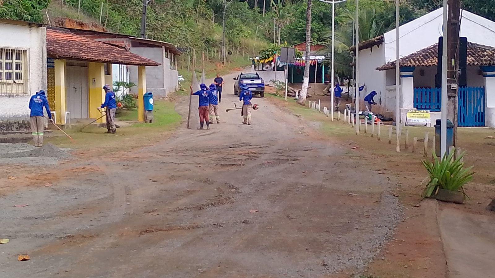 LIMPEZA É INTENSIFICADA NO RIO DO ENGENHO PARA TRADICIONAL FESTA DE SENHORA SANT’ANA
