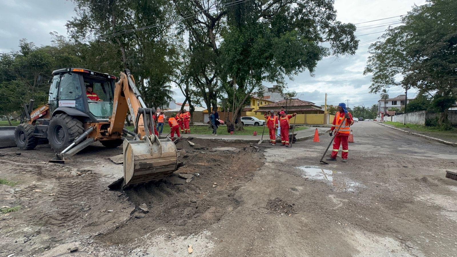 ILHÉUS: AVENIDA JOSÉ LUIZ DA FONSECA, NO SAVÓIA, RECEBE PAVIMENTAÇÃO ASFÁLTICA