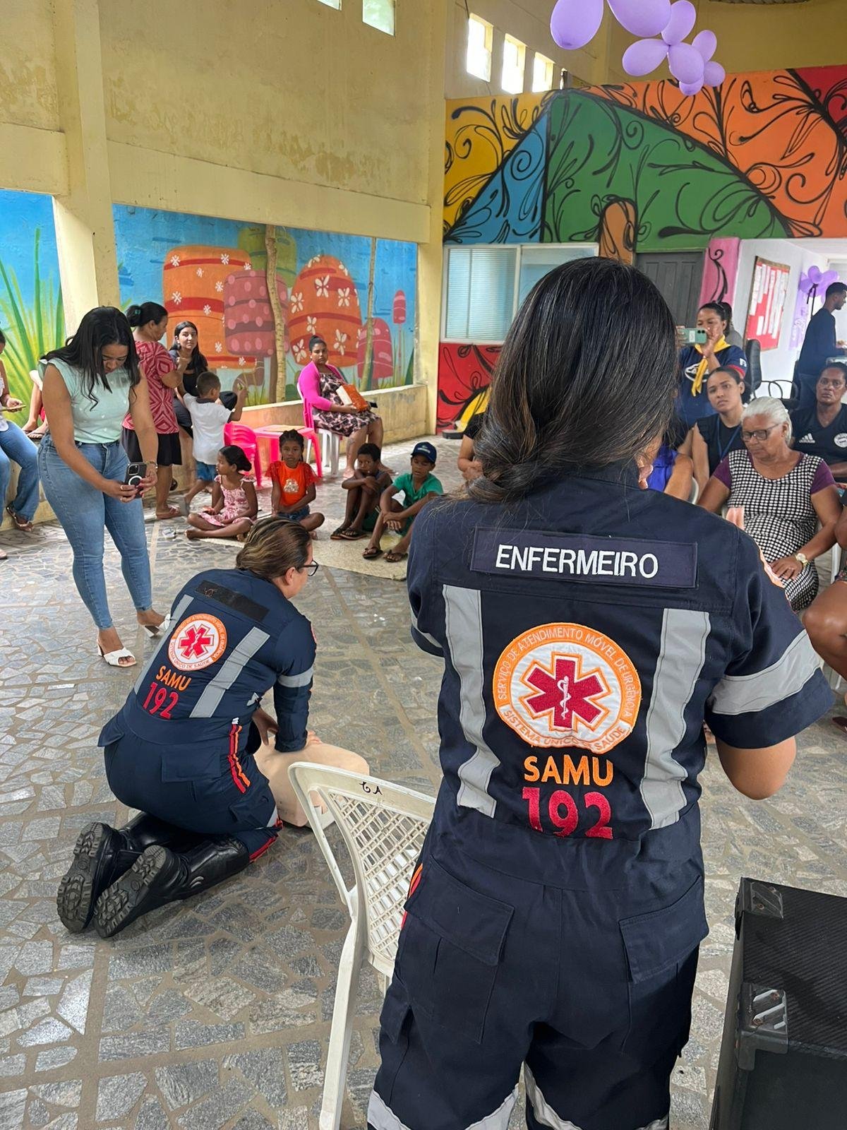 SAMU REALIZA TREINAMENTO DE PRIMEIROS SOCORROS PARA COLABORADORES E COMUNIDADE NO CRAS SUL, EM ILHÉUS