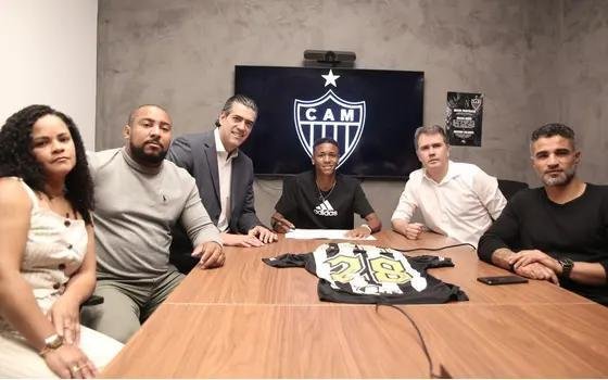 CRIA DE ILHÉUS, GABRIEL VENENO: A JOIA DE R$ 387 MILHÕES QUE ENCANTA O FUTEBOL BRASILEIRO 