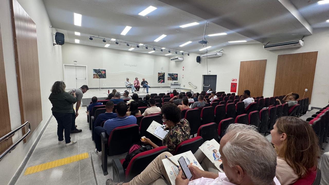 PREFEITURA DE ILHÉUS PARTICIPA DE OFICINA PARA FORTALECER ROTEIROS TURÍSTICOS NA CIDADE