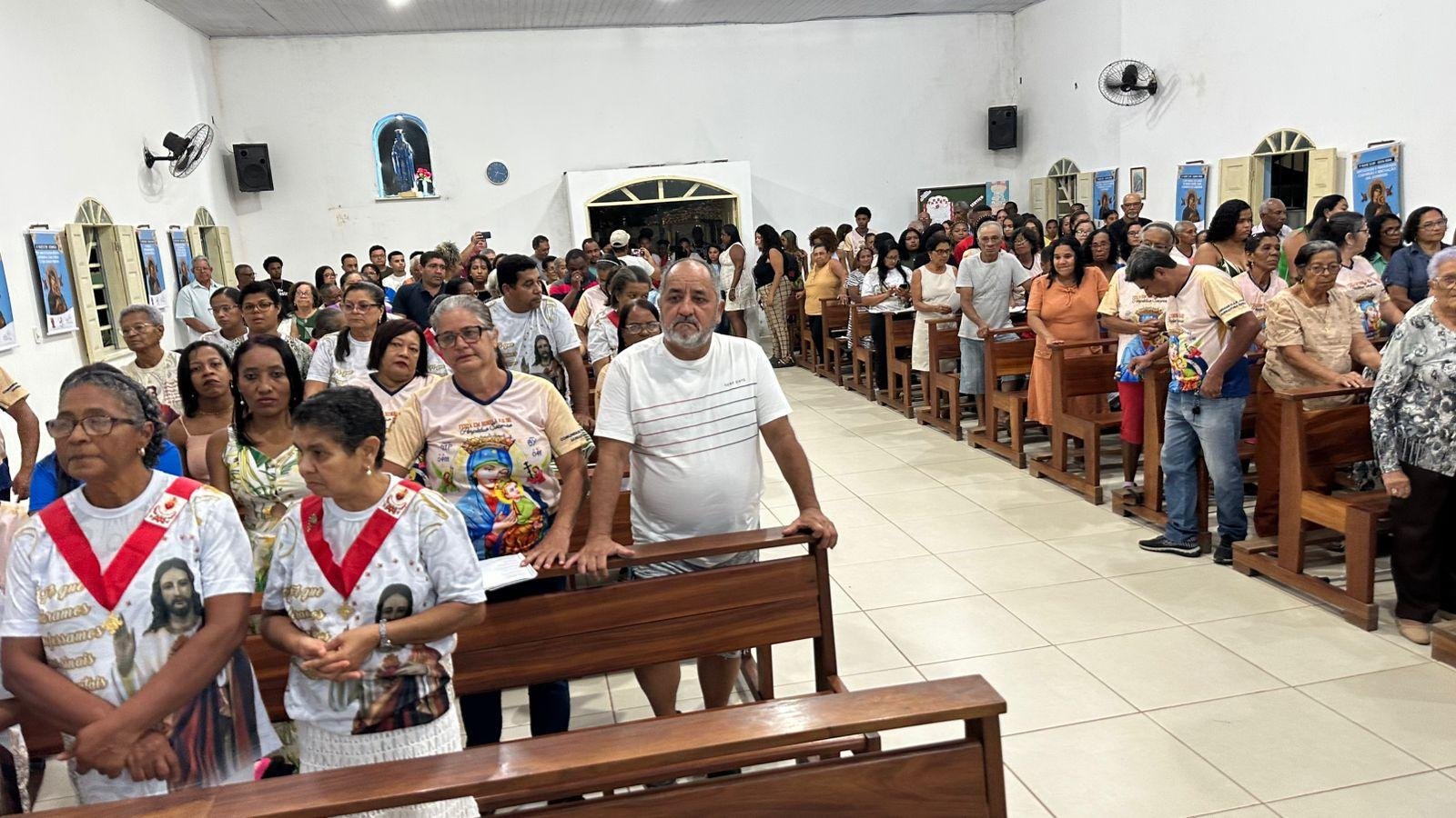 ILHÉUS CELEBRA NOVENÁRIO EM HONRA A NOSSA SENHORA DO PERPÉTUO SOCORRO