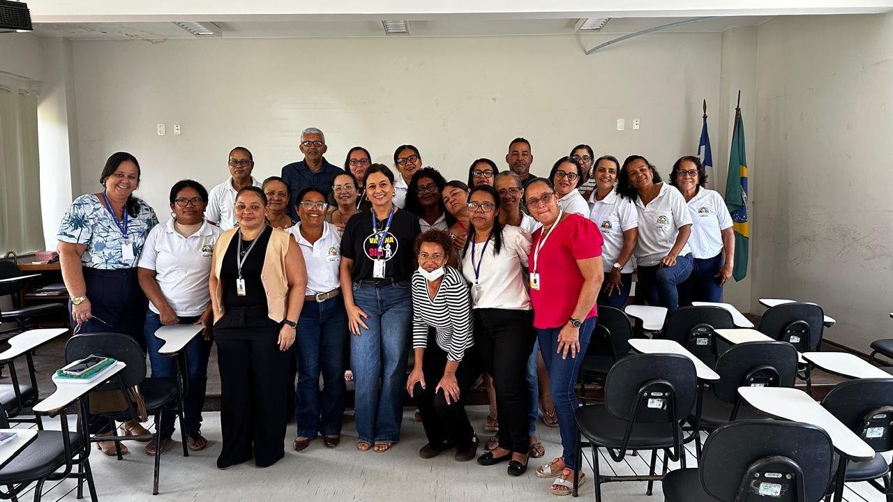 AGENTES COMUNITÁRIOS DE SAÚDE DE ILHÉUS PARTICIPAM DE TREINAMENTO SOBRE CALENDÁRIO VACINAL AGENTES COMUNITÁRIOS DE SAÚDE DE ILHÉUS PARTICIPAM DE TREINAMENTO SOBRE CALENDÁRIO VACINAL