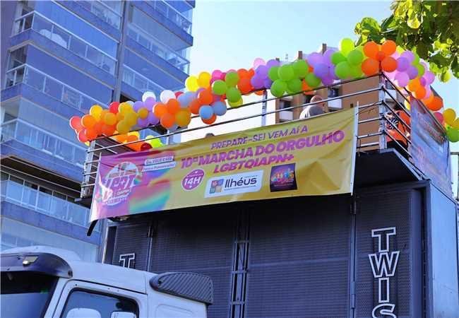 10ª MARCHA DO ORGULHO LGBTQIAPN+ REUNIU DIVERSIDADE, PREVENÇÃO E CULTURA EM ILHÉUS