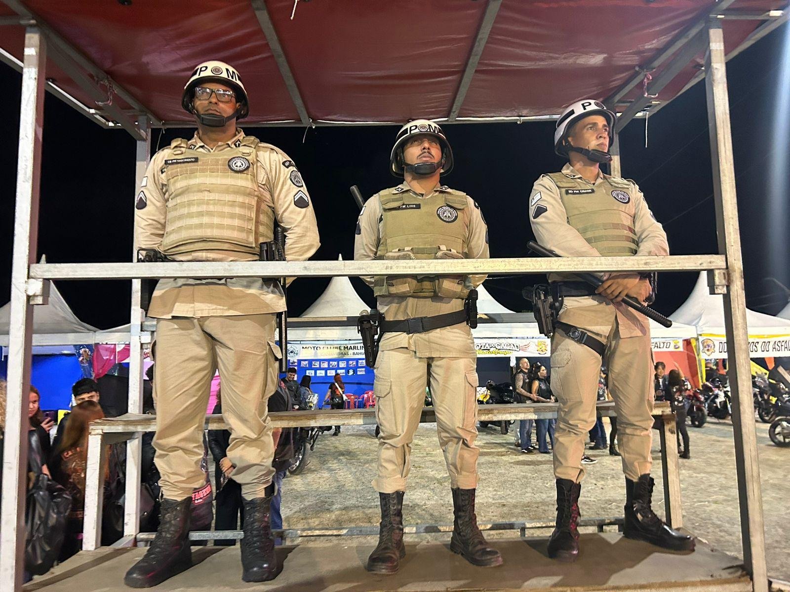 PRIMEIRA NOITE DO ILHÉUS MOTO PRAIA REÚNE AMANTES DAS DUAS RODAS NA AVENIDA SOARES LOPES