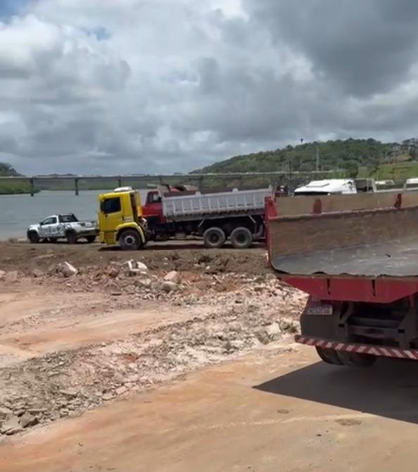 ÁREA DOS ANTIGOS GALPÕES DA CODEBA DE ILHÉUS PASSA POR LIMPEZA