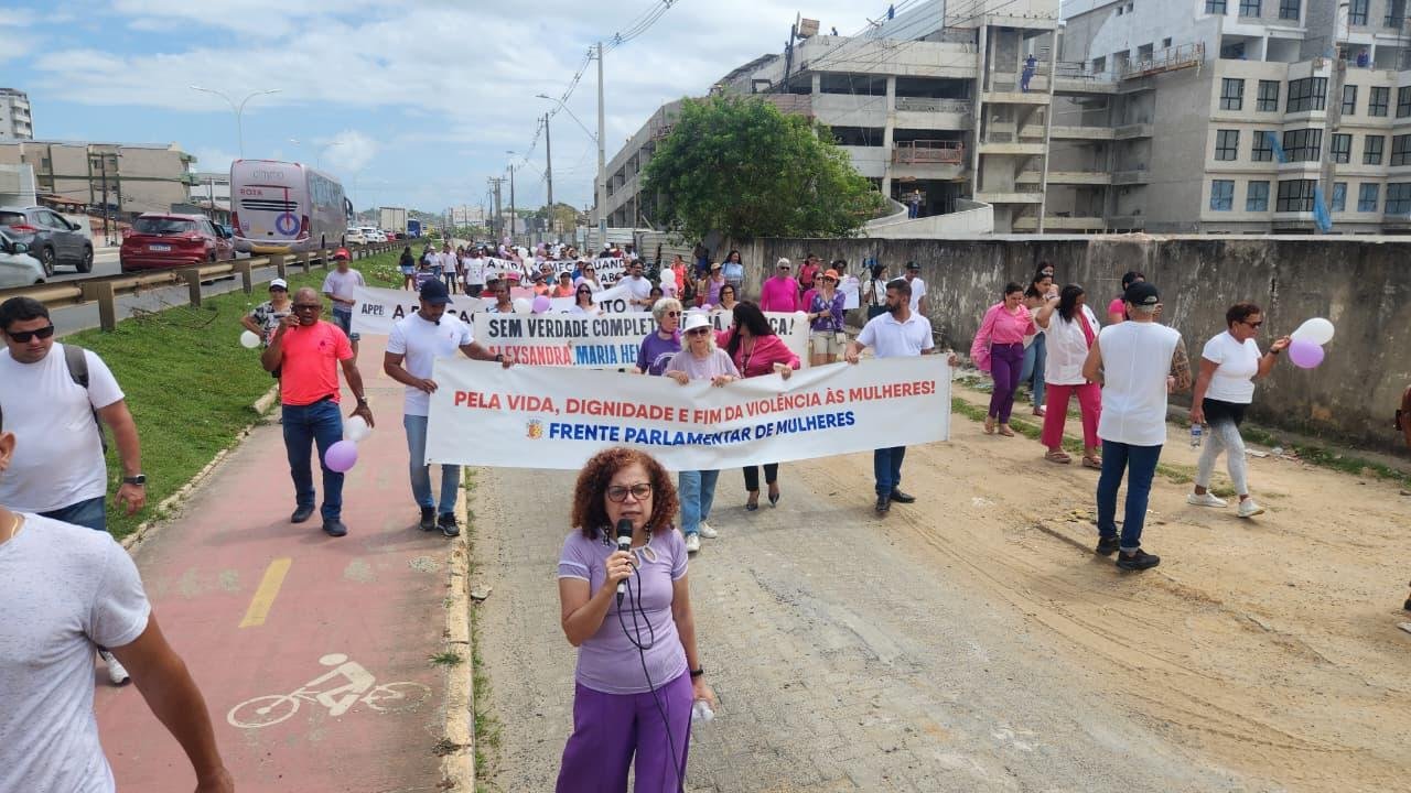 ATO MARCA DOIS MESES DO TRIPLO HOMICÍDIO QUE CHOCOU ILHÉUS E COBRA JUSTIÇA PELAS VÍTIMAS
