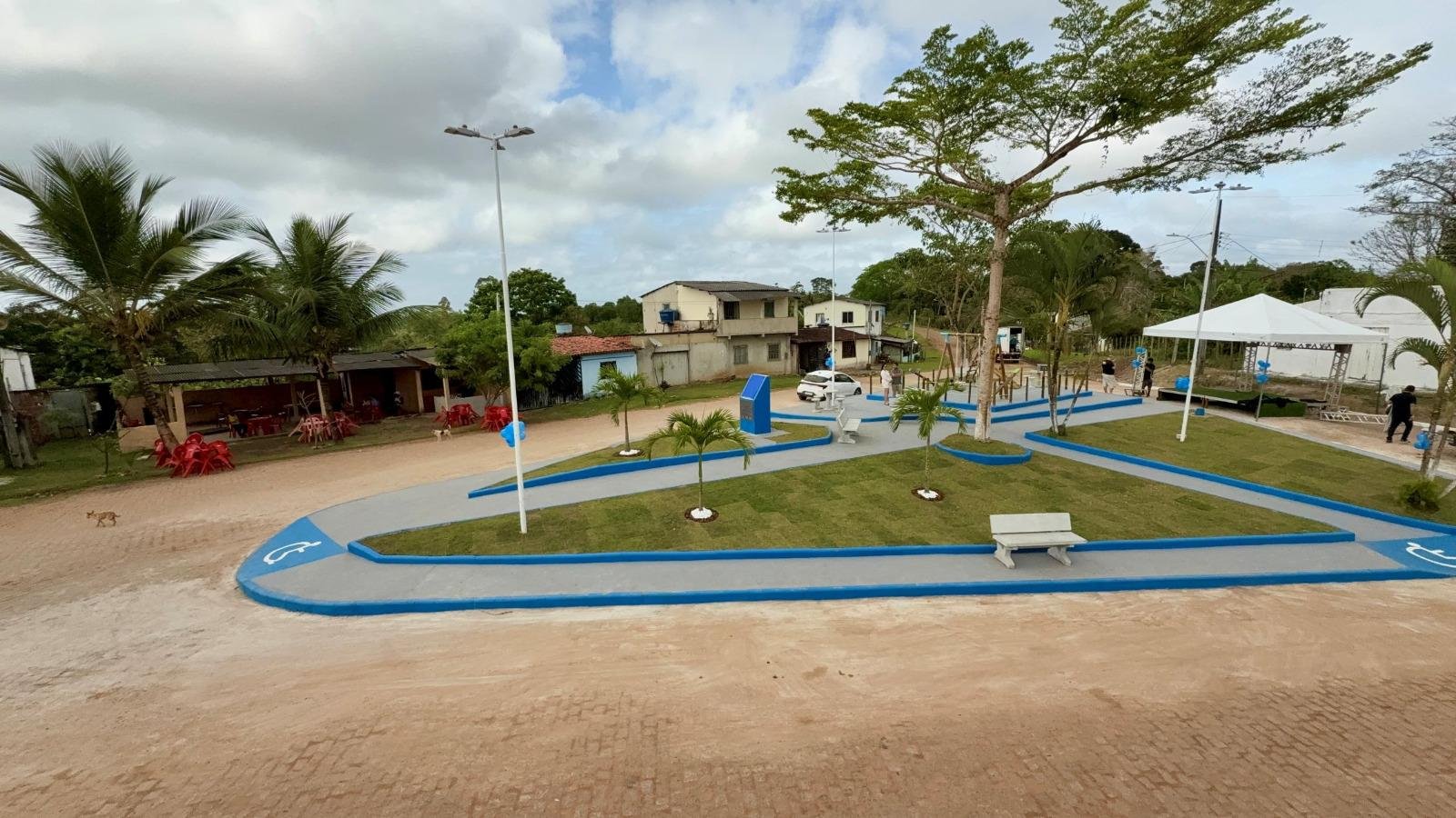 NOVA PRAÇA DO SANTO ANTÔNIO É ENTREGUE TOTALMENTE REVITALIZADA