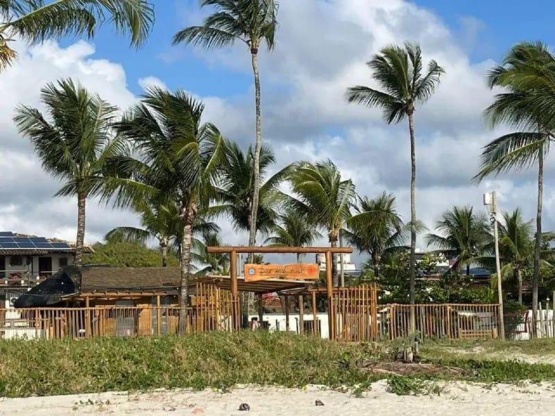 PRAIA DOS MILIONÁRIOS: APÓS DENÚNCIA DE INVASÃO, ESPAÇO É USADO PARA EVENTOS PRIVADOS E PAGOS PELA POUSADA