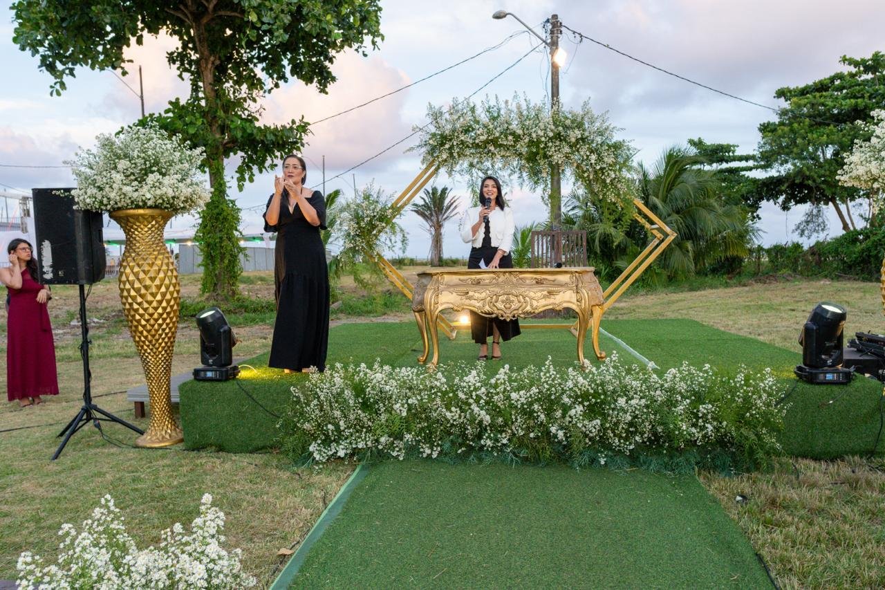 ILHÉUS CELEBRA A UNIÃO DE 35 CASAIS EM CASAMENTO COMUNITÁRIO