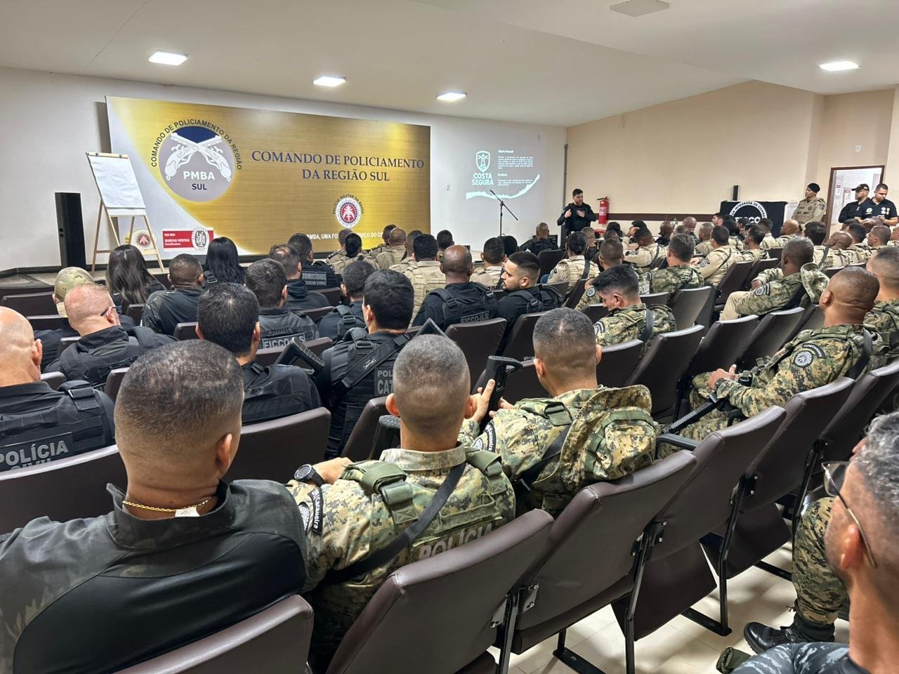 26 INTEGRANTES DE UMA FACÇÃO SÃO PRESOS NAS PRIMEIRAS HORAS DA OPERAÇÃO COSTA SEGURA, NA BAHIA E OUTROS DOIS ESTADOS