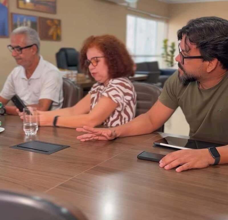 APPI/APLB E PREFEITURA DE ILHÉUS DISCUTEM DIREITOS E BENEFÍCIOS DE PROFESSORES CONTRATADOS