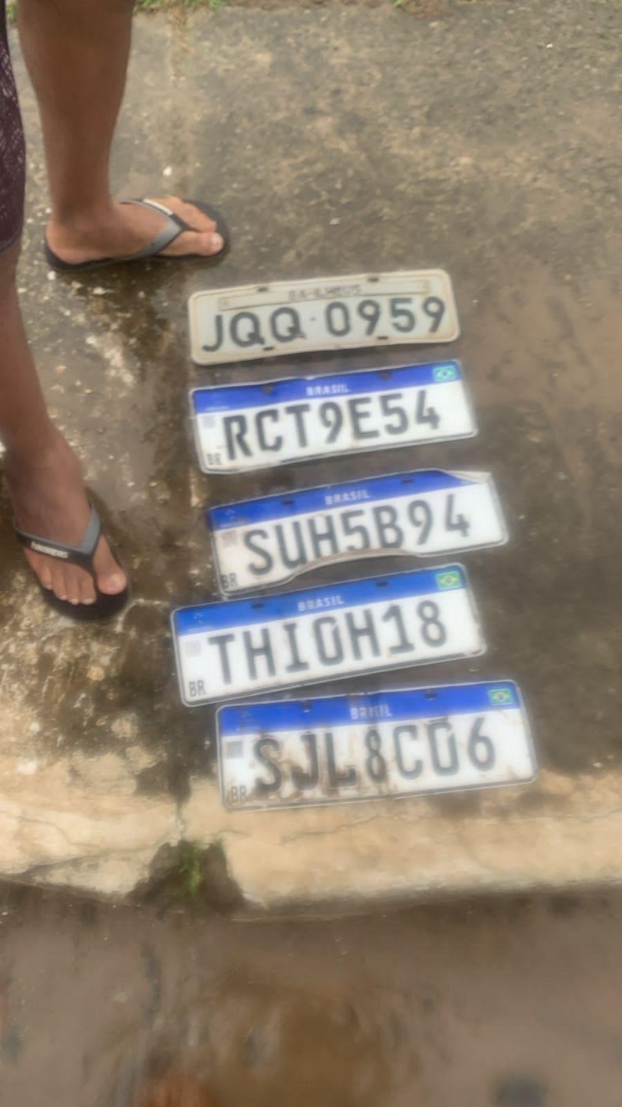 ALAGAMENTO É REGISTRADO NA AVENIDA NOSSA SENHORA APARECIDA, ZONA SUL DE ILHÉUS