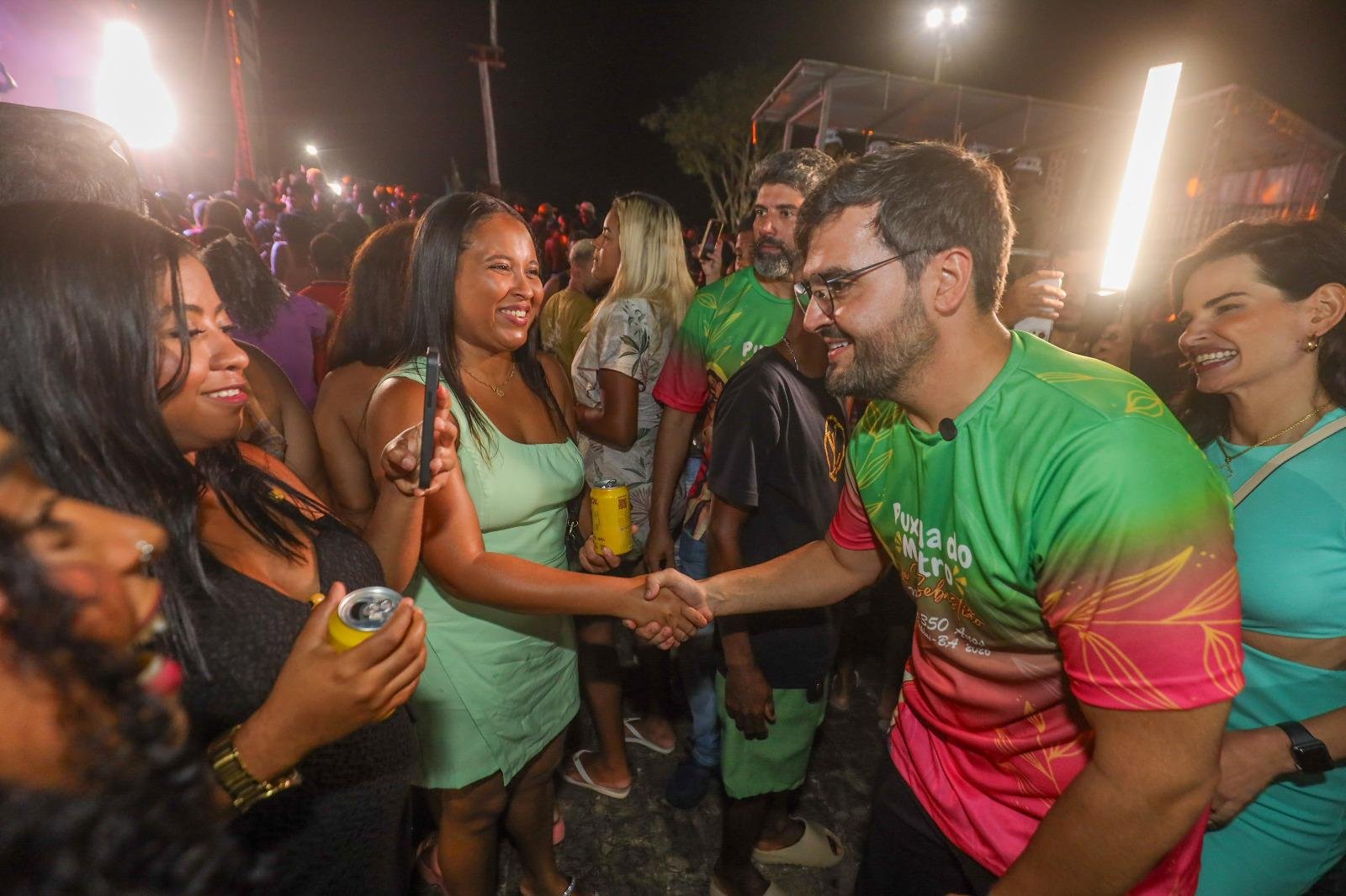 PUXADA DO MASTRO DE SÃO SEBASTIÃO MANTÉM TRADIÇÃO E REÚNE MULTIDÃO EM OLIVENÇA