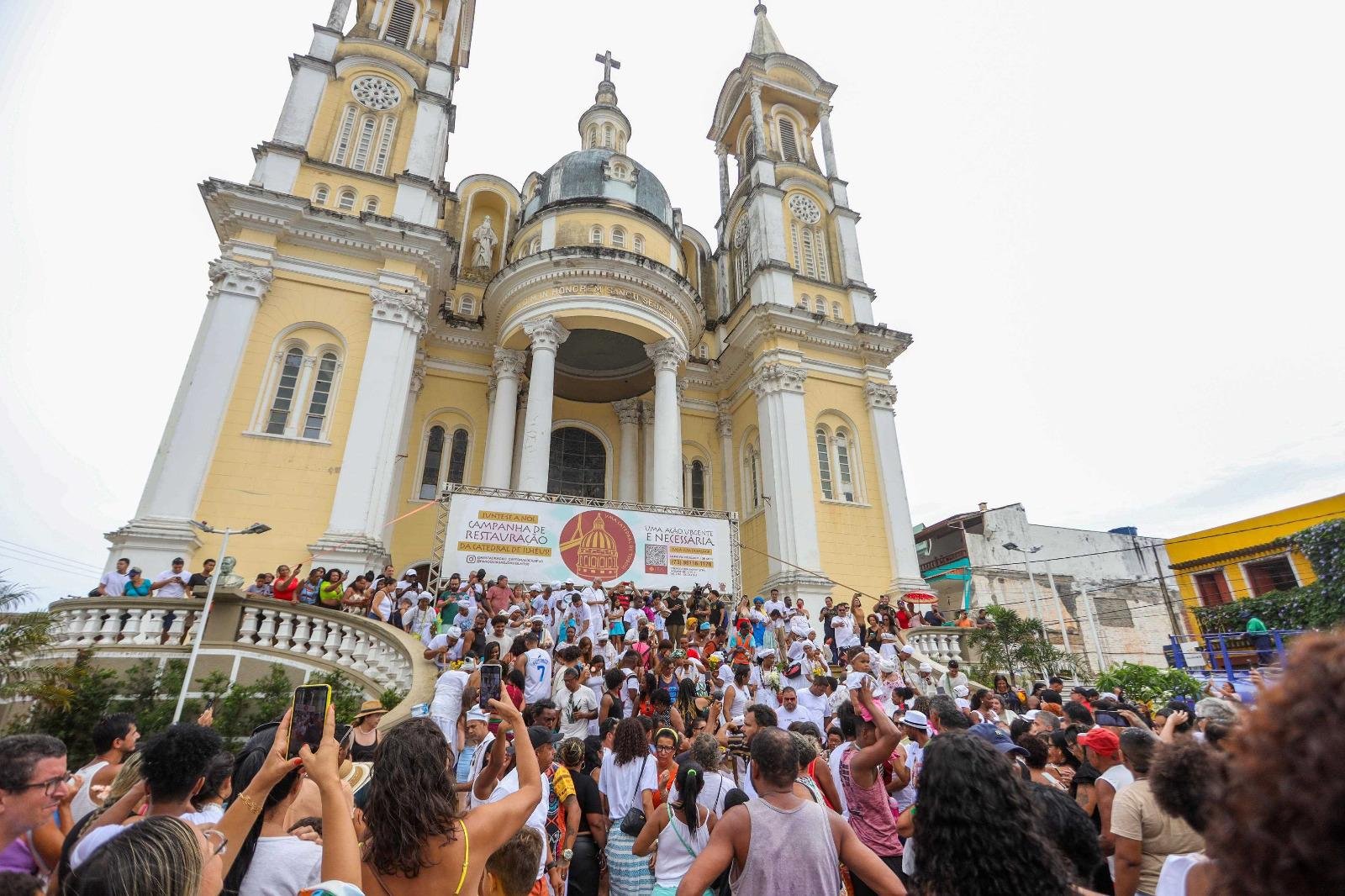 LAVAGEM DAS ESCADARIAS DA CATEDRAL DE SÃO SEBASTIÃO EM ILHÉUS TERÁ PARTICIPAÇÃO DOS FILHOS DE GANDHY