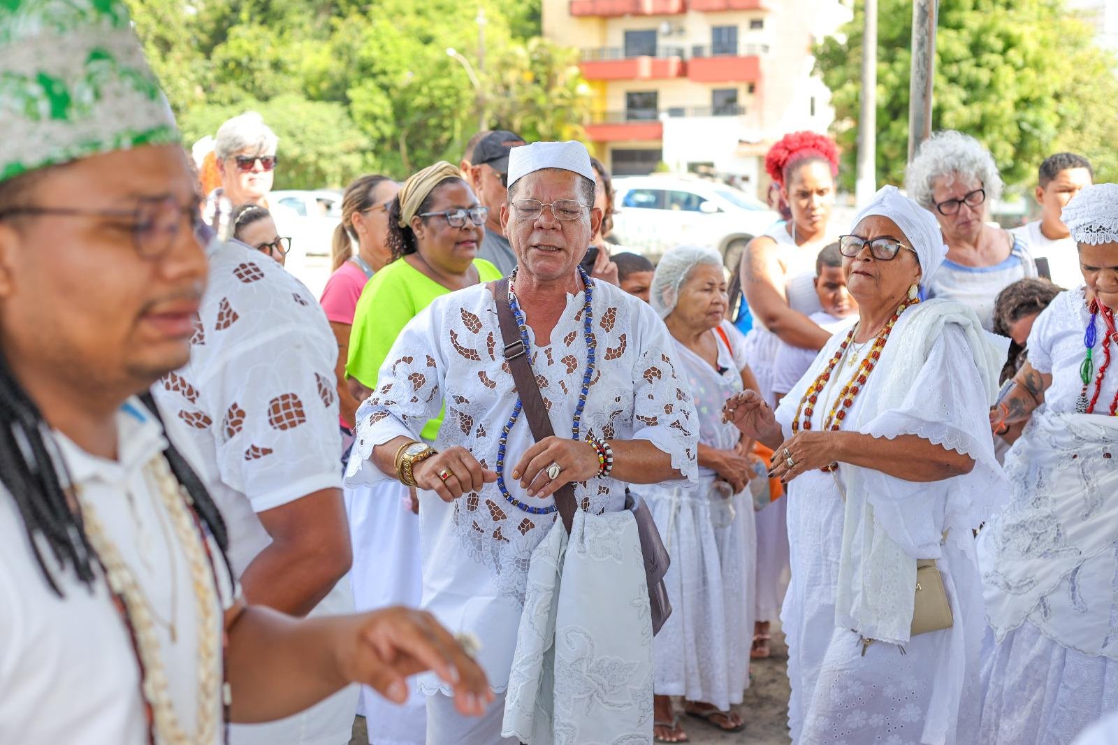 FESTA DE IEMANJÁ MOVIMENTA ILHÉUS COM CELEBRAÇÕES RELIGIOSAS E SHOWS MUSICAIS FESTA DE IEMANJÁ MOVIMENTA ILHÉUS COM CELEBRAÇÕES RELIGIOSAS E SHOWS MUSICAIS