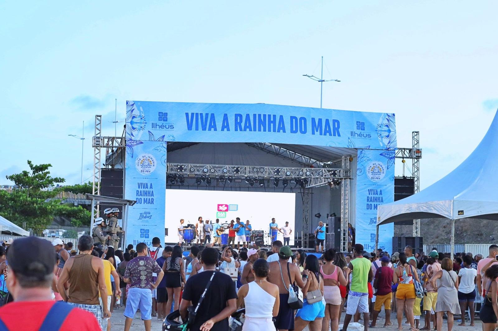 FESTA DE IEMANJÁ MOVIMENTA ILHÉUS COM CELEBRAÇÕES RELIGIOSAS E SHOWS MUSICAIS FESTA DE IEMANJÁ MOVIMENTA ILHÉUS COM CELEBRAÇÕES RELIGIOSAS E SHOWS MUSICAIS