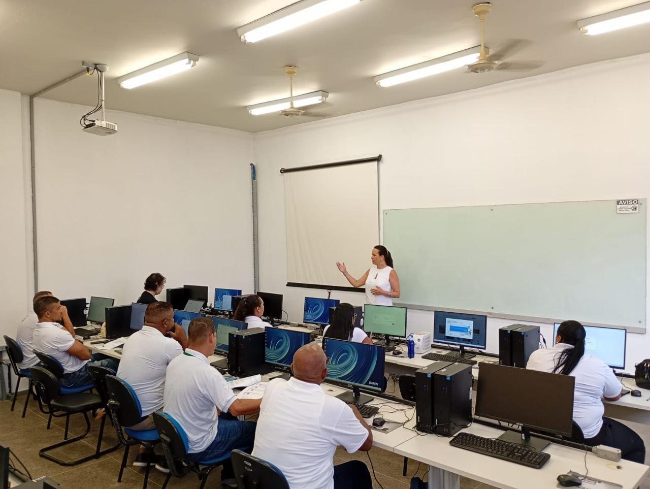 UESC PROMOVE CAPACITAÇÃO EM GEOPROCESSAMENTO PARA FORTALECER A VIGILÂNCIA EM SAÚDE NOS MUNICÍPIOS