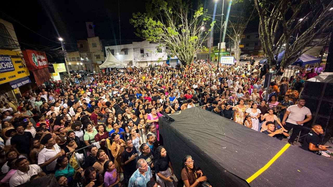 EVENTO GOSPEL CONTOU COM APRESENTAÇÕES MUSICAIS E PARTICIPAÇÃO  DE CARAVANAS DE TODA REGIÃO 