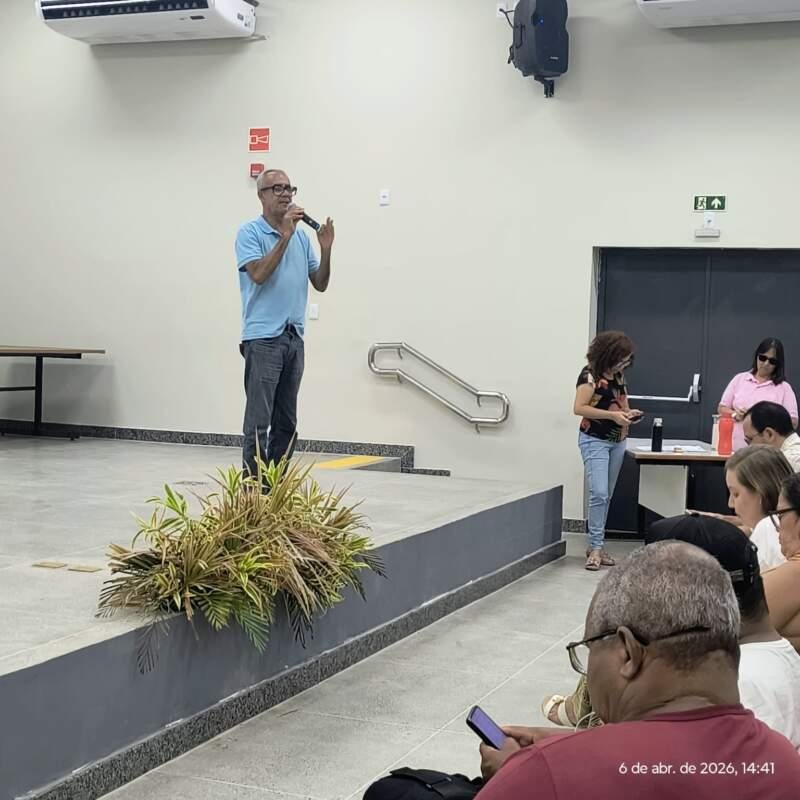 PROFESSORES DE ILHÉUS AMEAÇAM PARALISAÇÃO DE ADVERTÊNCIA PROFESSORES DE ILHÉUS AMEAÇAM PARALISAÇÃO DE ADVERTÊNCIA