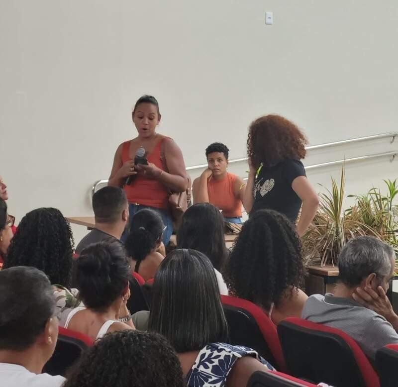 TRABALHADORES DA REDE MUNICIPAL DE ILHÉUS APROVAM PARALISAÇÃO PARA O DIA 15