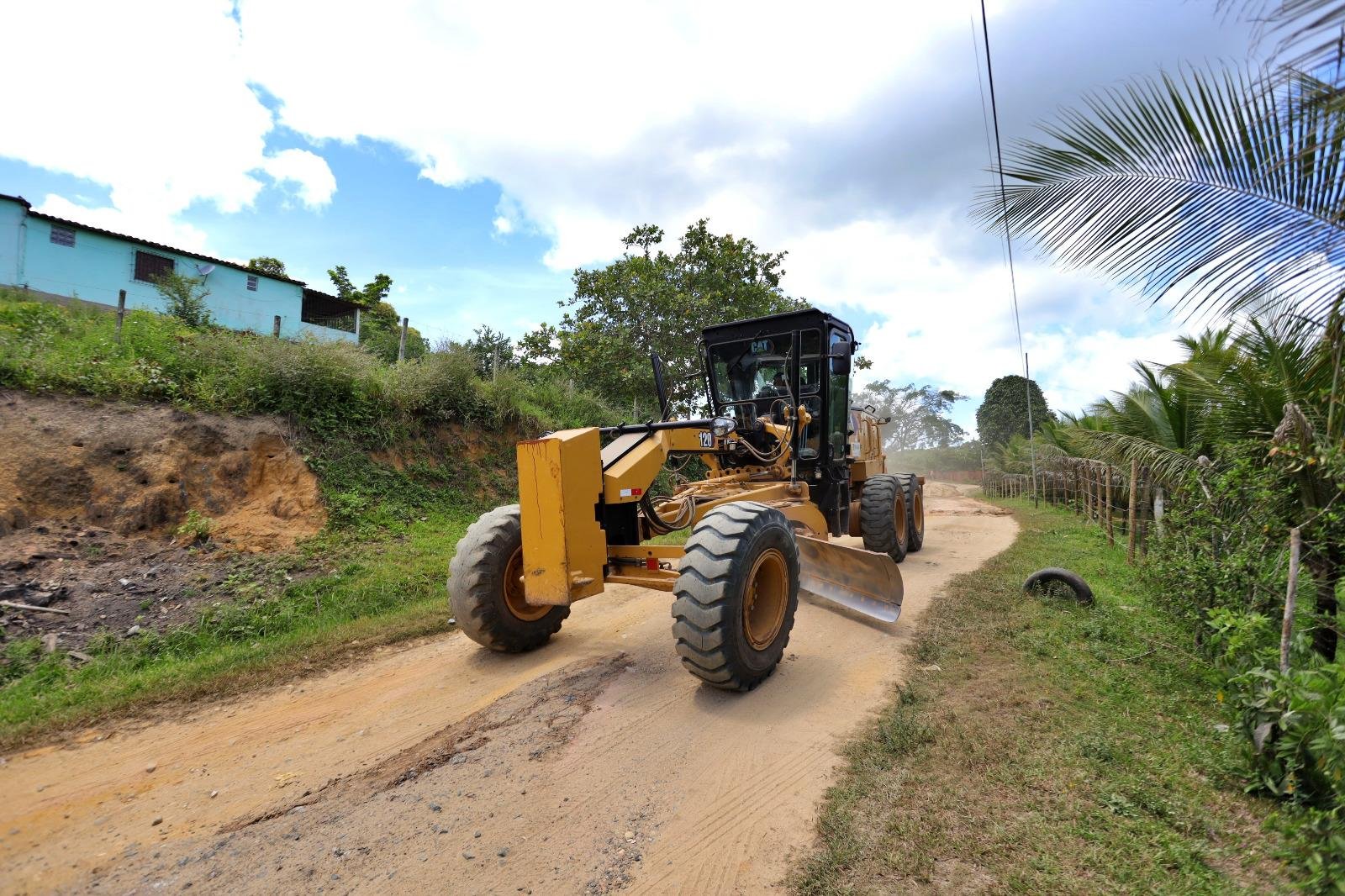 NOVO MUTIRÃO SERÁ REALIZADO PARA RECUPERAR ESTRADAS VICINAIS DE ILHÉUS
