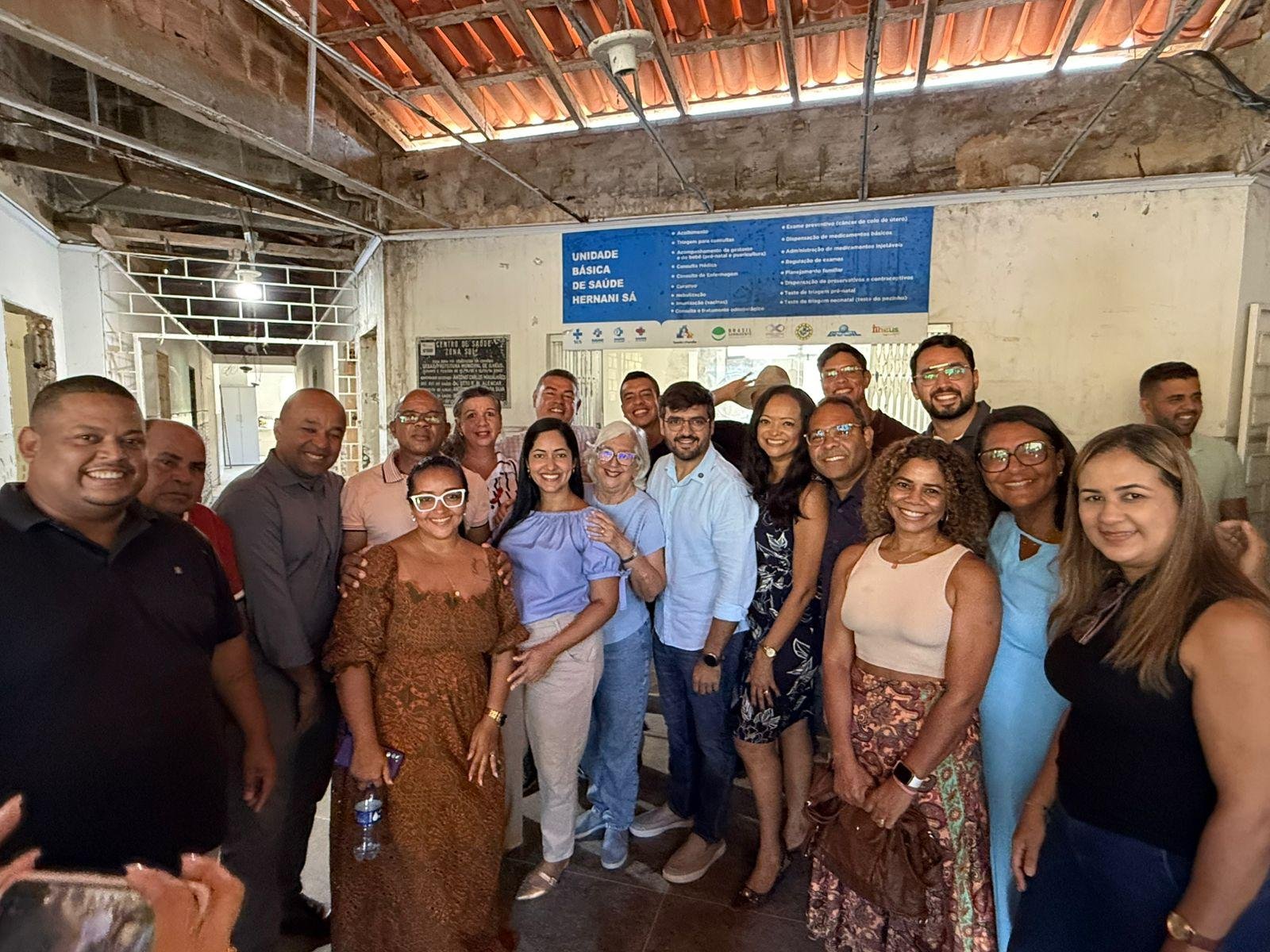 ORDEM DE SERVIÇO É ASSINADA PARA REFORMA DA UBS HERNANI SÁ COM PREVISÃO DE BASE DO SAMU NA ZONA SUL DE ILHÉUS